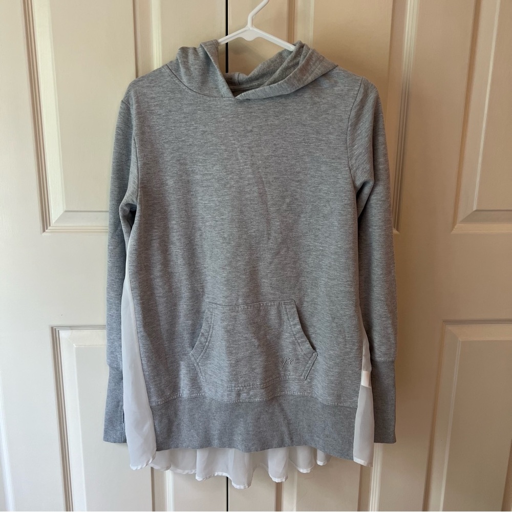 Maddie Style grey tunic sweatshirt with white sheer chiffon back size JS